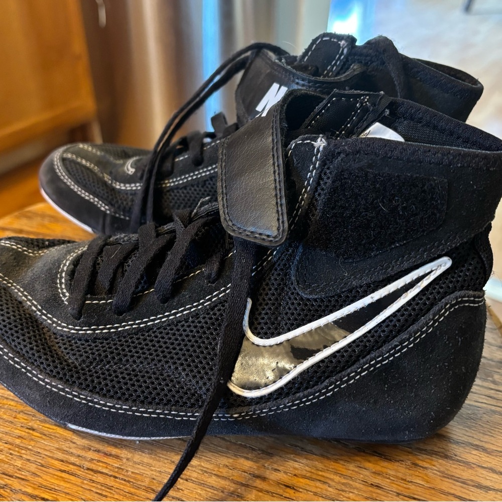Nike Kids Black Wrestling Shoes